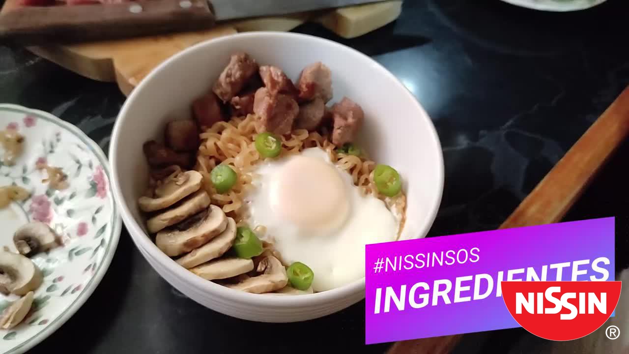 Poster - Ramen de res con champiñiones